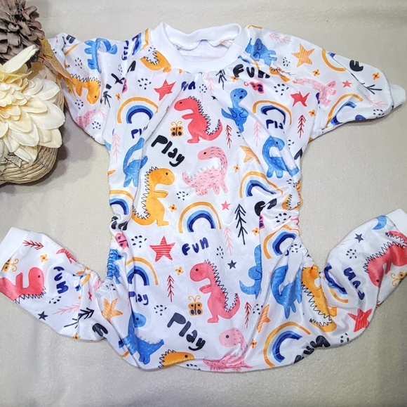 CuteBone NWOT Dog/Pet White Dinosaur Print Pajamas Size XL - Picture 2 of 7